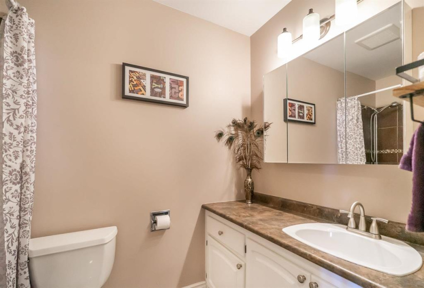 1730 Taylor, 3 Bedrooms Bedrooms, 9 Rooms Rooms,1 BathroomBathrooms,Condominium,For Sale,Taylor