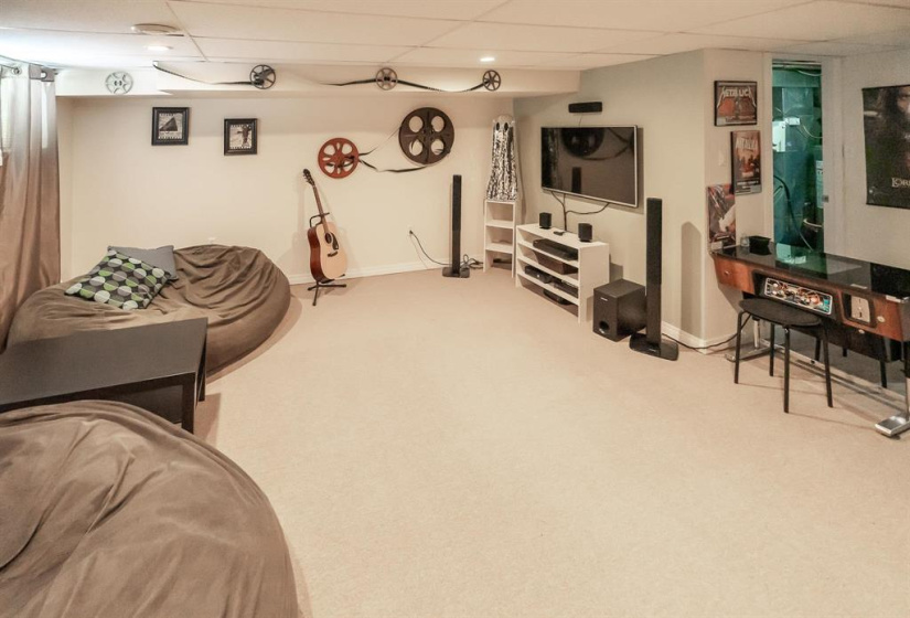 1730 Taylor, 3 Bedrooms Bedrooms, 9 Rooms Rooms,1 BathroomBathrooms,Condominium,For Sale,Taylor