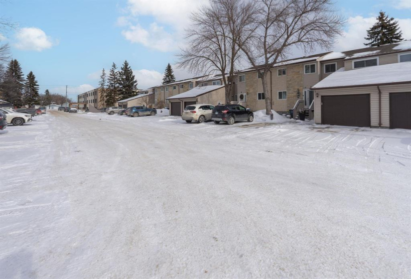 1730 Taylor, 3 Bedrooms Bedrooms, 9 Rooms Rooms,1 BathroomBathrooms,Condominium,For Sale,Taylor