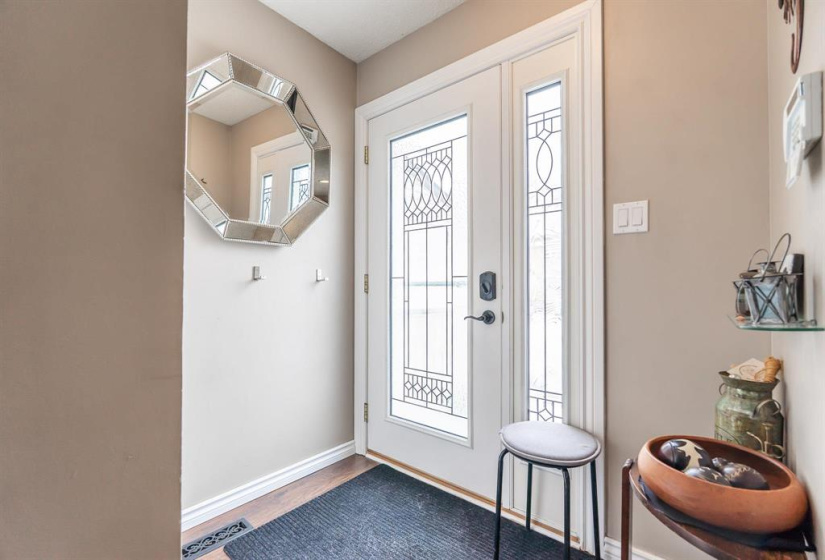 1730 Taylor, 3 Bedrooms Bedrooms, 9 Rooms Rooms,1 BathroomBathrooms,Condominium,For Sale,Taylor