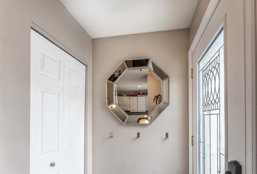 1730 Taylor, 3 Bedrooms Bedrooms, 9 Rooms Rooms,1 BathroomBathrooms,Condominium,For Sale,Taylor