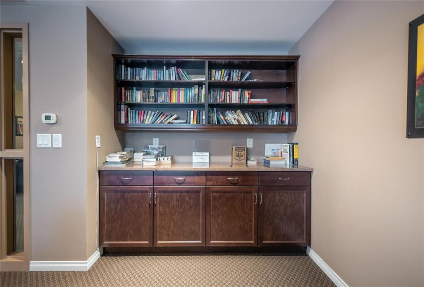 280 Fairhaven, 2 Bedrooms Bedrooms, 7 Rooms Rooms,2 BathroomsBathrooms,Condominium,For Sale,Fairhaven