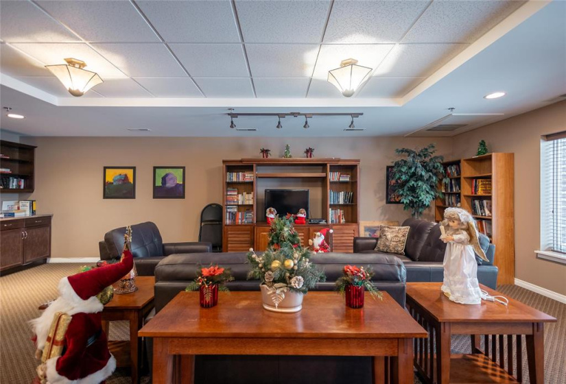 280 Fairhaven, 2 Bedrooms Bedrooms, 7 Rooms Rooms,2 BathroomsBathrooms,Condominium,For Sale,Fairhaven