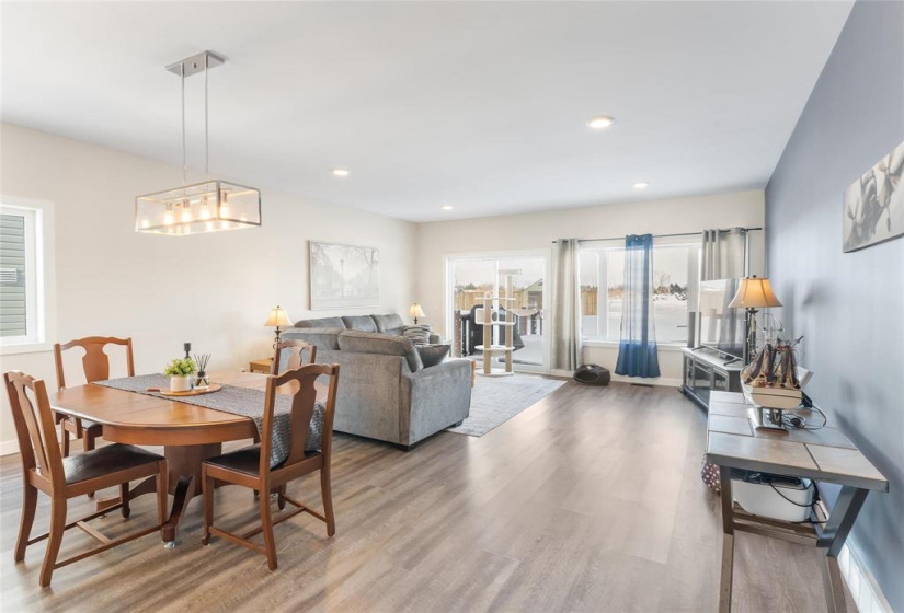 66 Briarwood, 2 Bedrooms Bedrooms, 6 Rooms Rooms,2 BathroomsBathrooms,Residential,For Sale,Briarwood