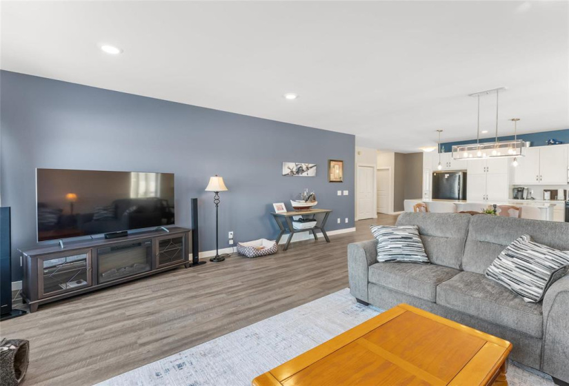 66 Briarwood, 2 Bedrooms Bedrooms, 6 Rooms Rooms,2 BathroomsBathrooms,Residential,For Sale,Briarwood