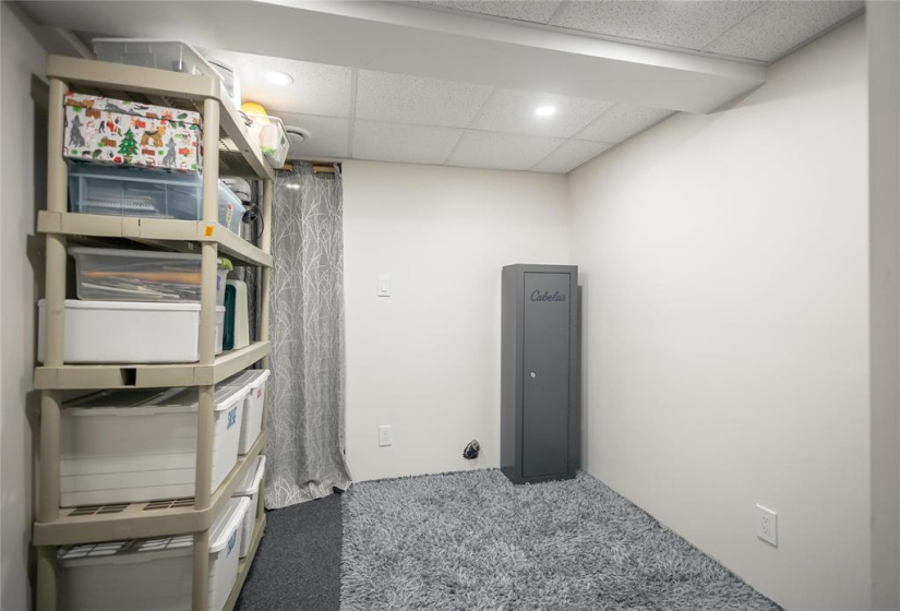 140 St Michael, 3 Bedrooms Bedrooms, 14 Rooms Rooms,2 BathroomsBathrooms,Residential,For Sale,St Michael