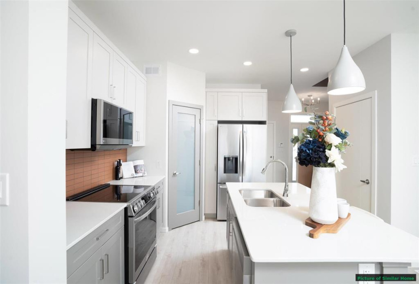 picture of similar home