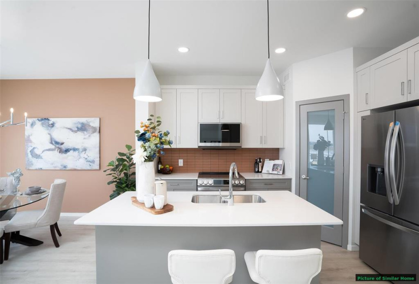 picture of similar home