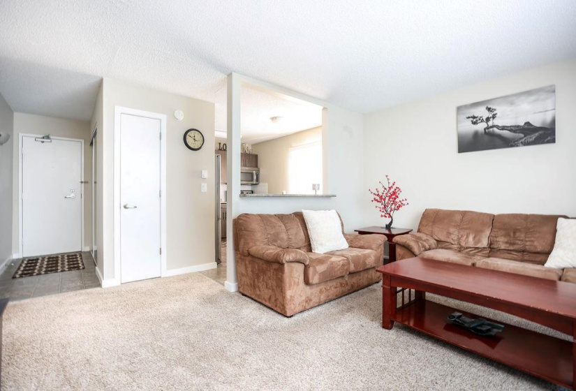 494 Beliveau, 1 Bedroom Bedrooms, 4 Rooms Rooms,1 BathroomBathrooms,Condominium,For Sale,Beliveau