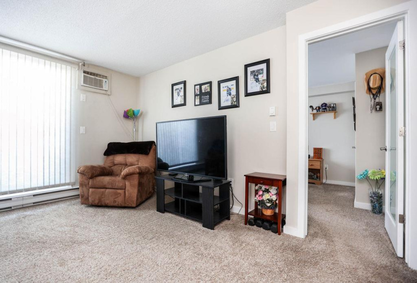 494 Beliveau, 1 Bedroom Bedrooms, 4 Rooms Rooms,1 BathroomBathrooms,Condominium,For Sale,Beliveau