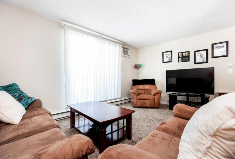 494 Beliveau, 1 Bedroom Bedrooms, 4 Rooms Rooms,1 BathroomBathrooms,Condominium,For Sale,Beliveau