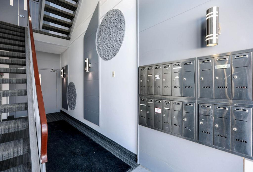 494 Beliveau, 1 Bedroom Bedrooms, 4 Rooms Rooms,1 BathroomBathrooms,Condominium,For Sale,Beliveau