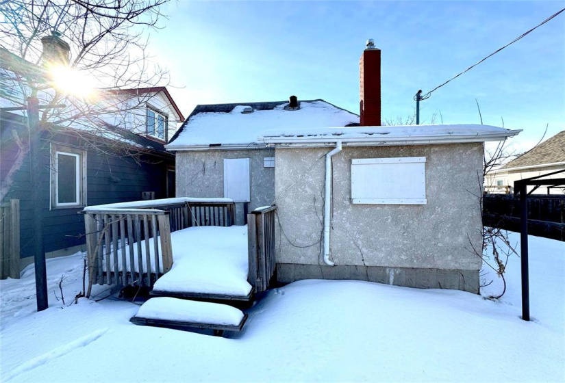 1063 Burrows, 2 Bedrooms Bedrooms, 5 Rooms Rooms,1 BathroomBathrooms,Residential,For Sale,Burrows