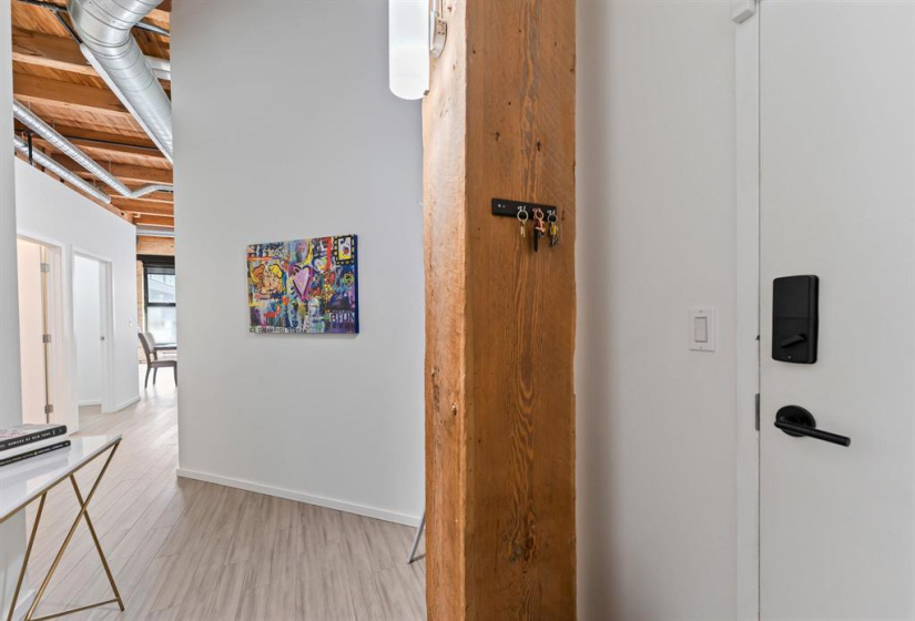 110 James, 1 Bedroom Bedrooms, 6 Rooms Rooms,1 BathroomBathrooms,Condominium,For Sale,James