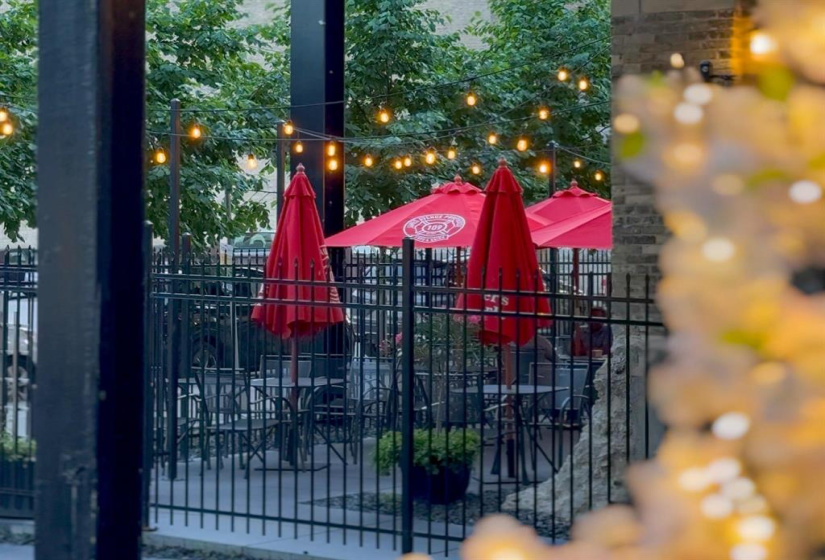 110 James, 1 Bedroom Bedrooms, 6 Rooms Rooms,1 BathroomBathrooms,Condominium,For Sale,James