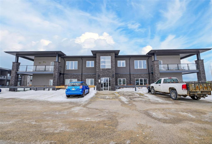 1276 Old PTH 59, 2 Bedrooms Bedrooms, 9 Rooms Rooms,2 BathroomsBathrooms,Condominium,For Sale,Old PTH 59