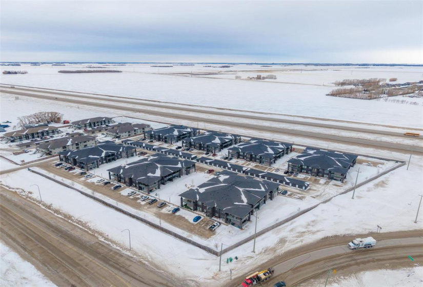 Located on the quiet side - less Hwy noise