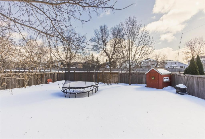 124 Barlow, 4 Bedrooms Bedrooms, 16 Rooms Rooms,3 BathroomsBathrooms,Residential,For Sale,Barlow