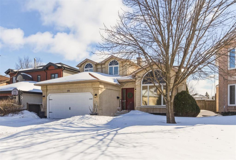 124 Barlow, 4 Bedrooms Bedrooms, 16 Rooms Rooms,3 BathroomsBathrooms,Residential,For Sale,Barlow