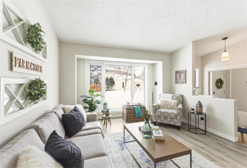 124 Barlow, 4 Bedrooms Bedrooms, 16 Rooms Rooms,3 BathroomsBathrooms,Residential,For Sale,Barlow