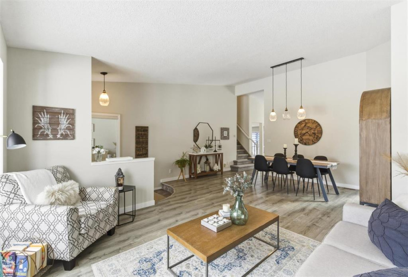 124 Barlow, 4 Bedrooms Bedrooms, 16 Rooms Rooms,3 BathroomsBathrooms,Residential,For Sale,Barlow