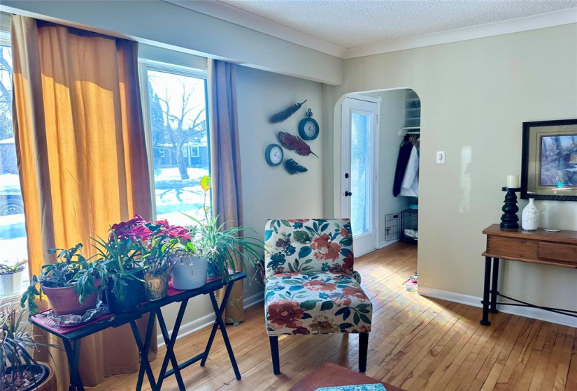 1013 Waterford, 4 Bedrooms Bedrooms, 12 Rooms Rooms,2 BathroomsBathrooms,Residential,For Sale,Waterford