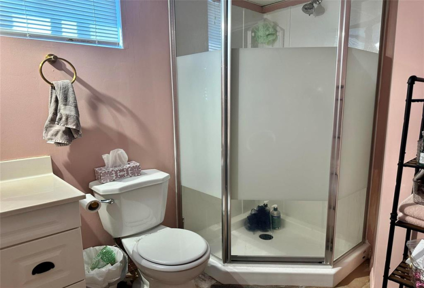 1013 Waterford, 4 Bedrooms Bedrooms, 12 Rooms Rooms,2 BathroomsBathrooms,Residential,For Sale,Waterford