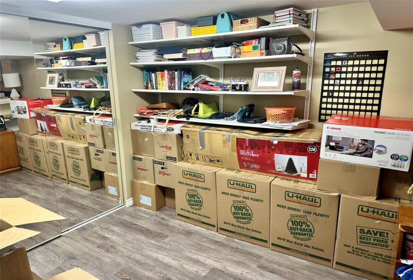 1013 Waterford, 4 Bedrooms Bedrooms, 12 Rooms Rooms,2 BathroomsBathrooms,Residential,For Sale,Waterford