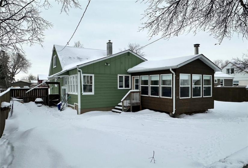 1013 Waterford, 4 Bedrooms Bedrooms, 12 Rooms Rooms,2 BathroomsBathrooms,Residential,For Sale,Waterford