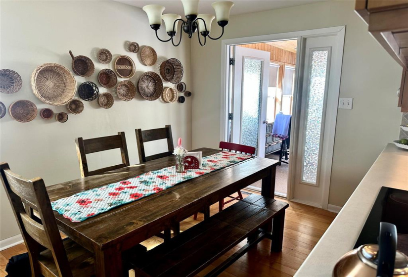 1013 Waterford, 4 Bedrooms Bedrooms, 12 Rooms Rooms,2 BathroomsBathrooms,Residential,For Sale,Waterford