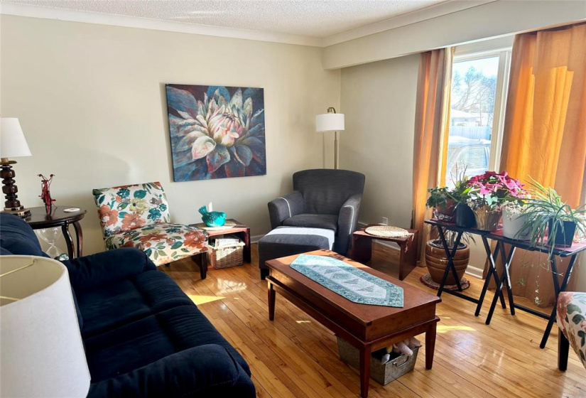 1013 Waterford, 4 Bedrooms Bedrooms, 12 Rooms Rooms,2 BathroomsBathrooms,Residential,For Sale,Waterford