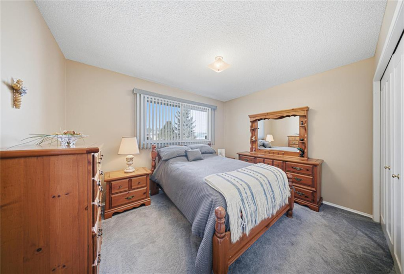 126 Royal Salinger, 4 Bedrooms Bedrooms, 14 Rooms Rooms,2 BathroomsBathrooms,Residential,For Sale,Royal Salinger