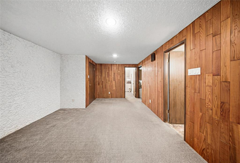 126 Royal Salinger, 4 Bedrooms Bedrooms, 14 Rooms Rooms,2 BathroomsBathrooms,Residential,For Sale,Royal Salinger