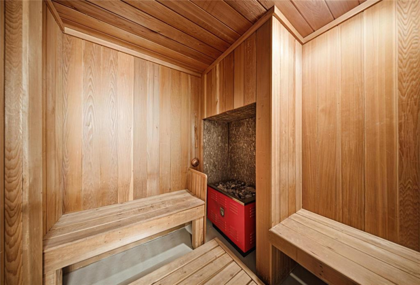 126 Royal Salinger, 4 Bedrooms Bedrooms, 14 Rooms Rooms,2 BathroomsBathrooms,Residential,For Sale,Royal Salinger