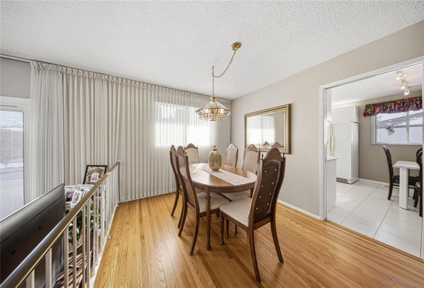 126 Royal Salinger, 4 Bedrooms Bedrooms, 14 Rooms Rooms,2 BathroomsBathrooms,Residential,For Sale,Royal Salinger