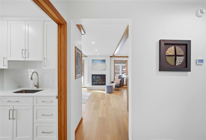 339 Victoria, 5 Bedrooms Bedrooms, 20 Rooms Rooms,3 BathroomsBathrooms,Residential,For Sale,Victoria