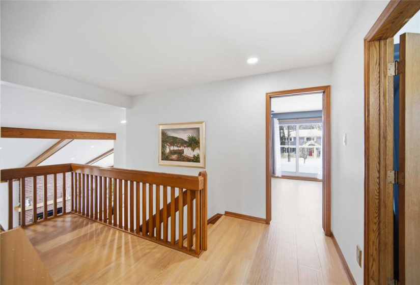 339 Victoria, 5 Bedrooms Bedrooms, 20 Rooms Rooms,3 BathroomsBathrooms,Residential,For Sale,Victoria