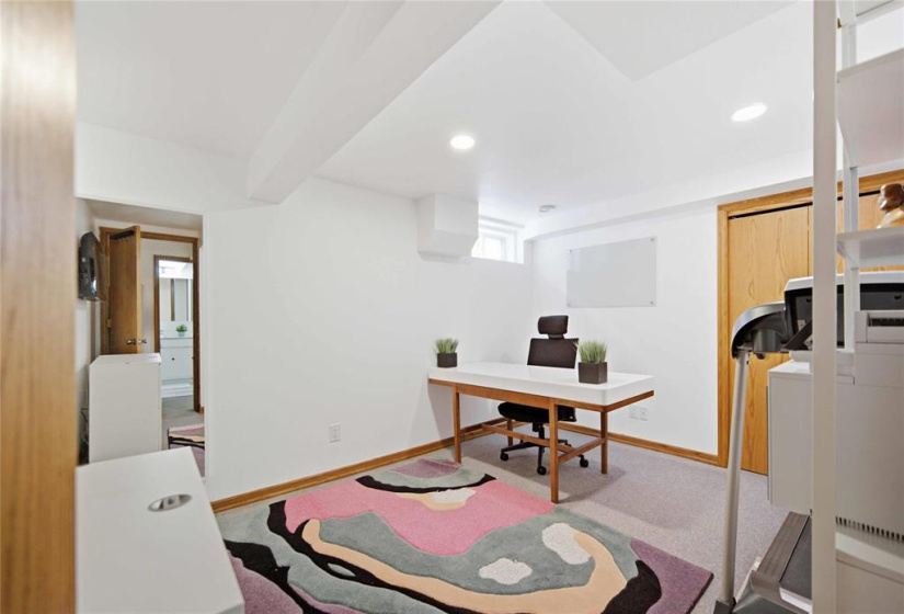 339 Victoria, 5 Bedrooms Bedrooms, 20 Rooms Rooms,3 BathroomsBathrooms,Residential,For Sale,Victoria