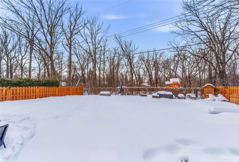 339 Victoria, 5 Bedrooms Bedrooms, 20 Rooms Rooms,3 BathroomsBathrooms,Residential,For Sale,Victoria