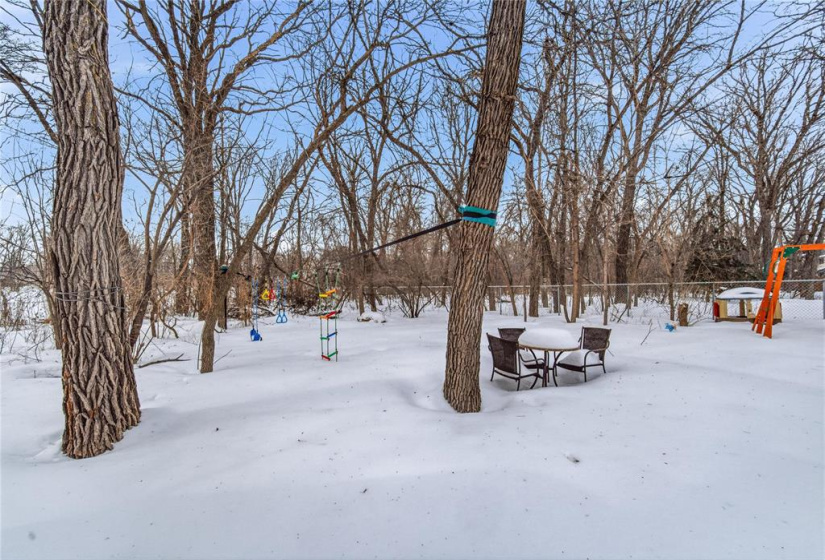 339 Victoria, 5 Bedrooms Bedrooms, 20 Rooms Rooms,3 BathroomsBathrooms,Residential,For Sale,Victoria