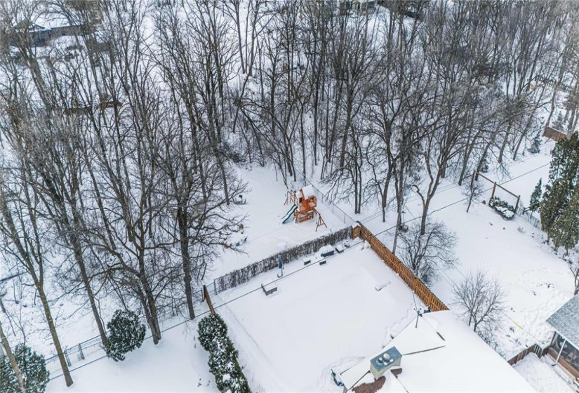 339 Victoria, 5 Bedrooms Bedrooms, 20 Rooms Rooms,3 BathroomsBathrooms,Residential,For Sale,Victoria