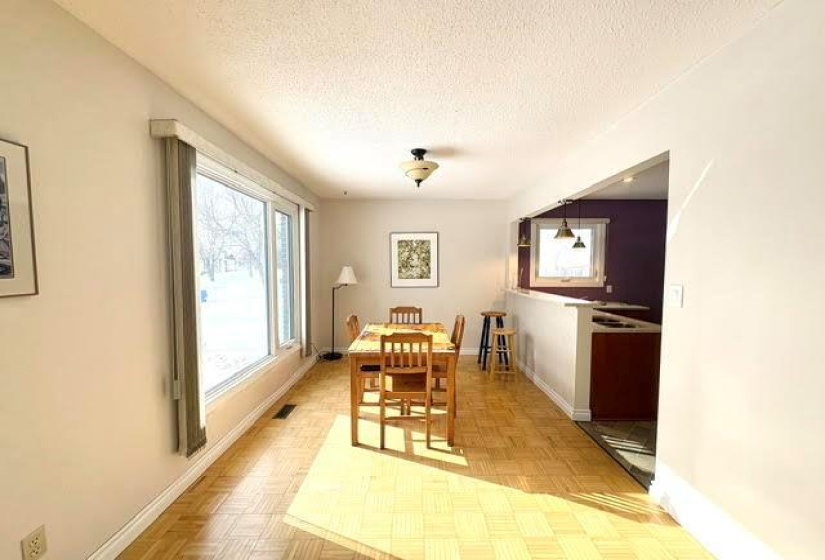 126 Syracuse, 3 Bedrooms Bedrooms, 7 Rooms Rooms,1 BathroomBathrooms,Residential,For Sale,Syracuse