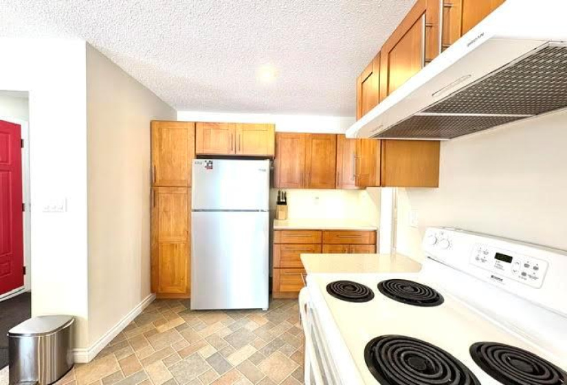 126 Syracuse, 3 Bedrooms Bedrooms, 7 Rooms Rooms,1 BathroomBathrooms,Residential,For Sale,Syracuse