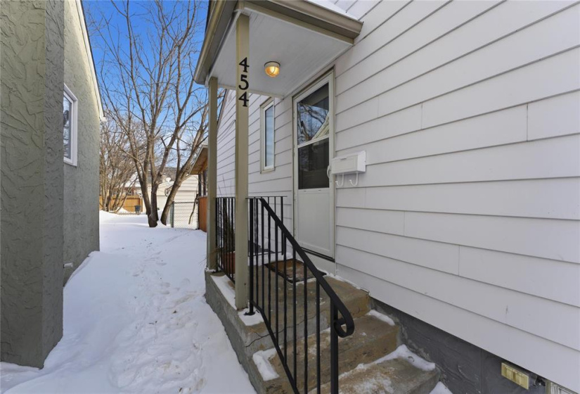 454 Campbell, 3 Bedrooms Bedrooms, 9 Rooms Rooms,Residential,For Sale,Campbell