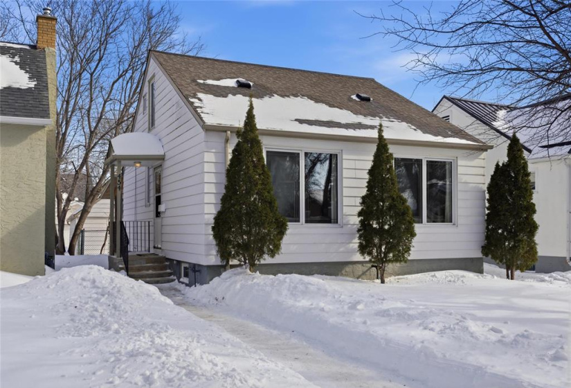 454 Campbell, 3 Bedrooms Bedrooms, 9 Rooms Rooms,Residential,For Sale,Campbell