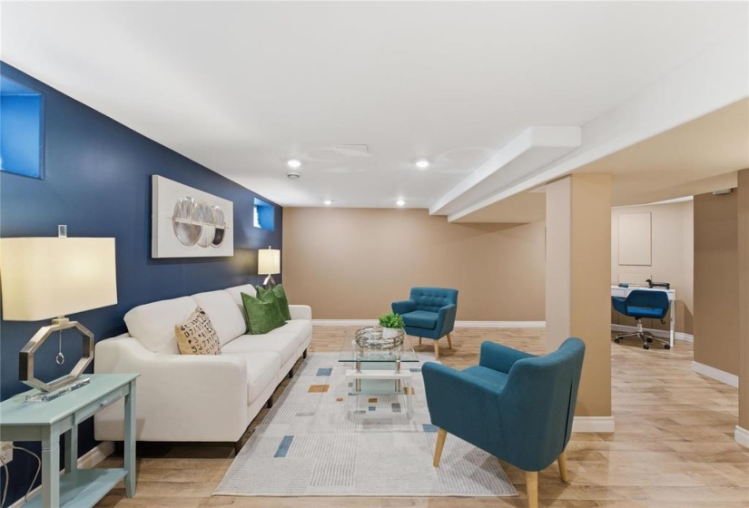 454 Campbell, 3 Bedrooms Bedrooms, 9 Rooms Rooms,Residential,For Sale,Campbell