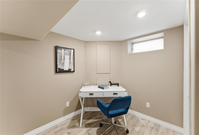 454 Campbell, 3 Bedrooms Bedrooms, 9 Rooms Rooms,Residential,For Sale,Campbell