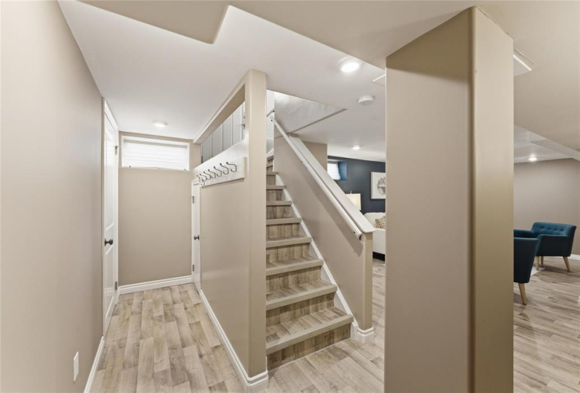 454 Campbell, 3 Bedrooms Bedrooms, 9 Rooms Rooms,Residential,For Sale,Campbell