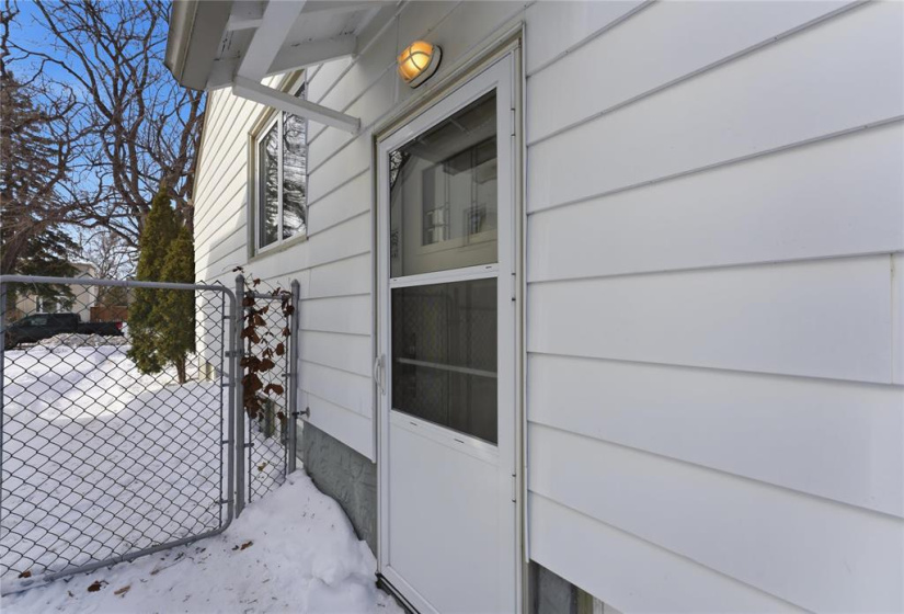 454 Campbell, 3 Bedrooms Bedrooms, 9 Rooms Rooms,Residential,For Sale,Campbell