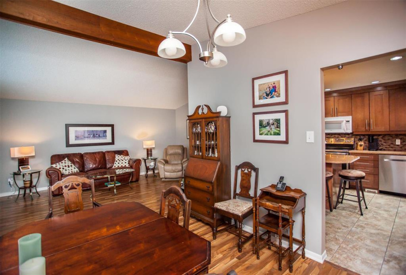 15 Orchard, 4 Bedrooms Bedrooms, 11 Rooms Rooms,3 BathroomsBathrooms,Residential,For Sale,Orchard